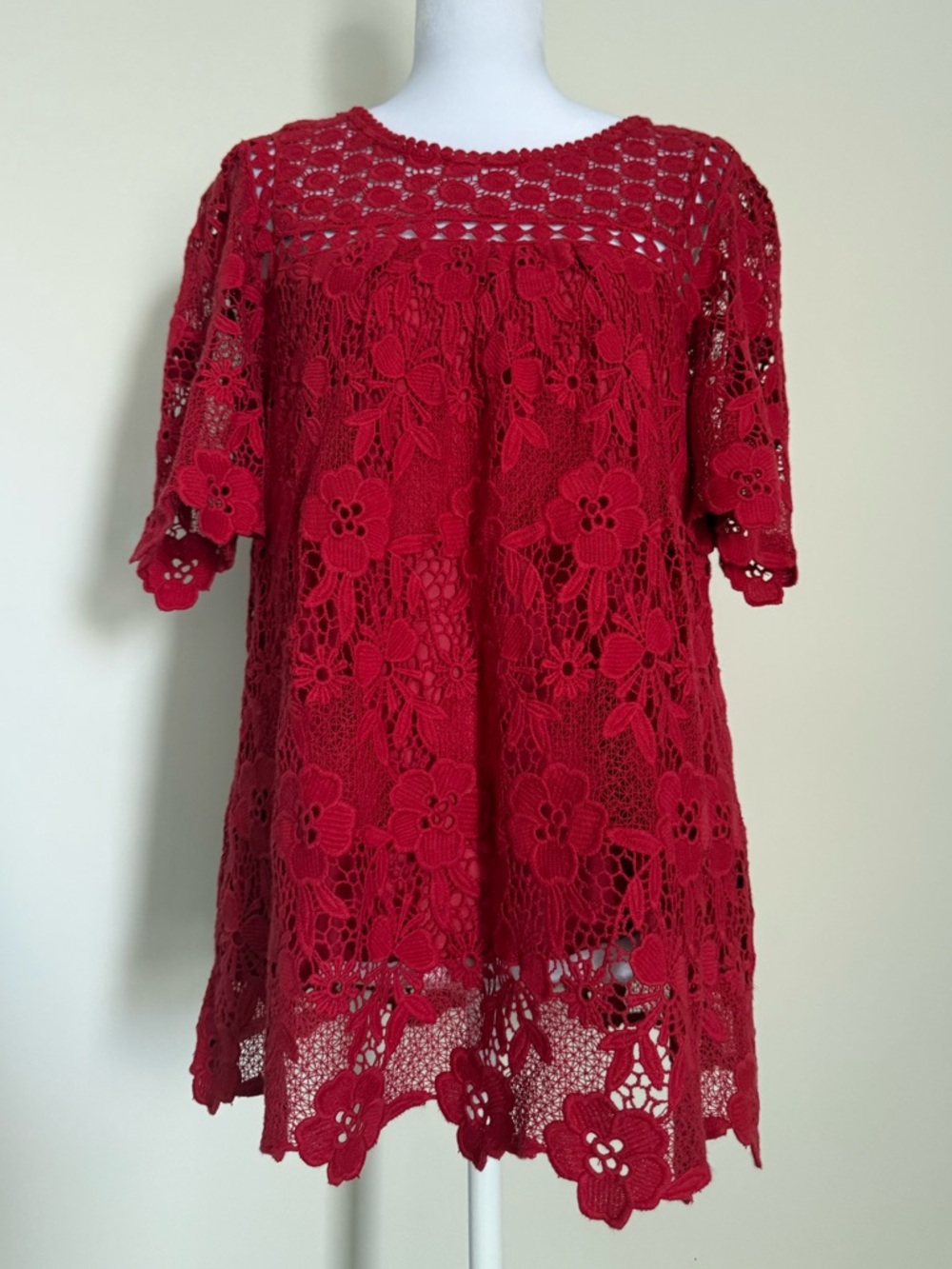 Anthropologie Vanessa Virginia Red Floral Crochet Blouse size 8